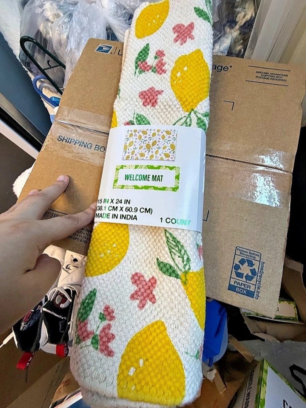Lemon themed welcome mat